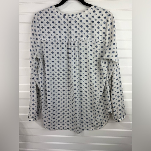Pleione women’s white and blue printed long sleeve business casual blouse Size M - Picture 2 of 7